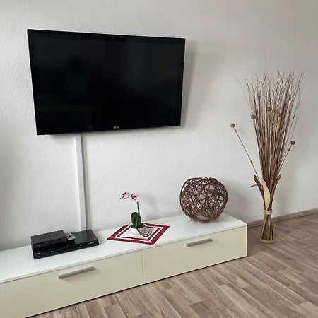 Ferienwohnung Dietel In Bad Schlema Mit Wlan Terrasse Stellplatz Inklusive *