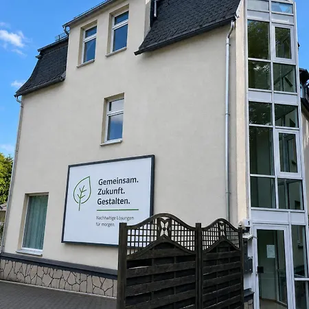 Ferienwohnung Dietel In Bad Schlema Mit Netflix Terrasse Parkplatz Kurtaxe Waescheset Inklusive
